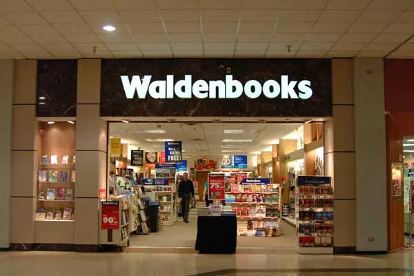  Mall Book Stores: 100% Corporate, Just Add Character