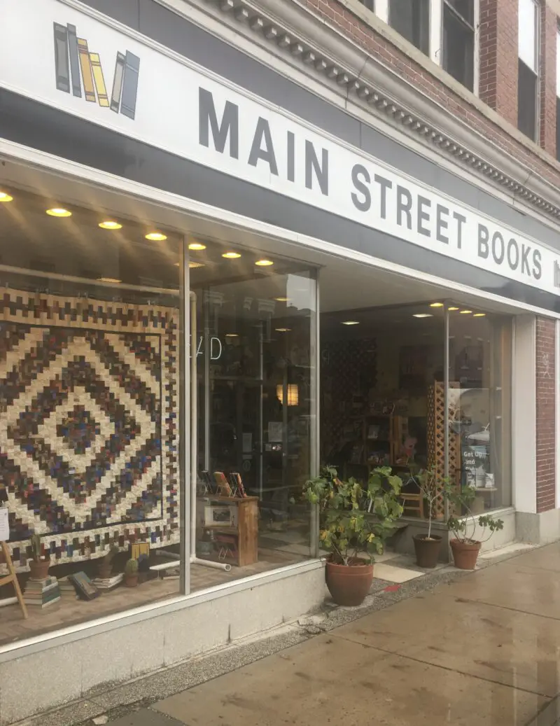 Main Street Books in Frostburg, exterior